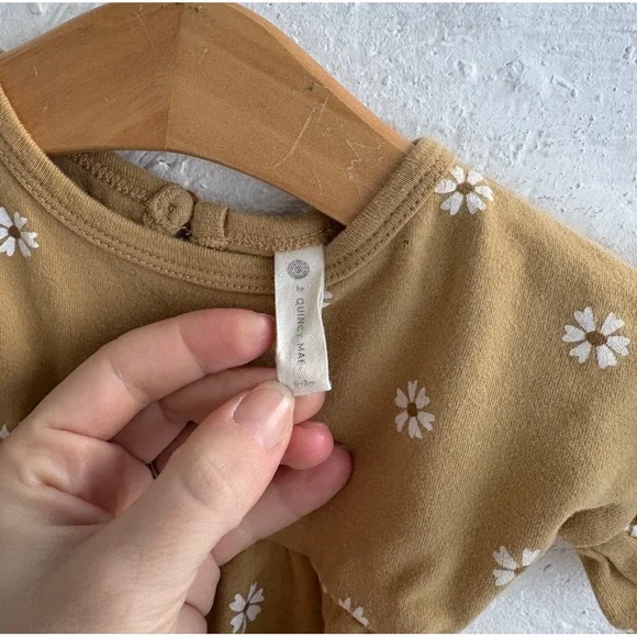 Quincy Mae 0-3 Quincy Mae baby girls floral dress - Picture 4 of 5